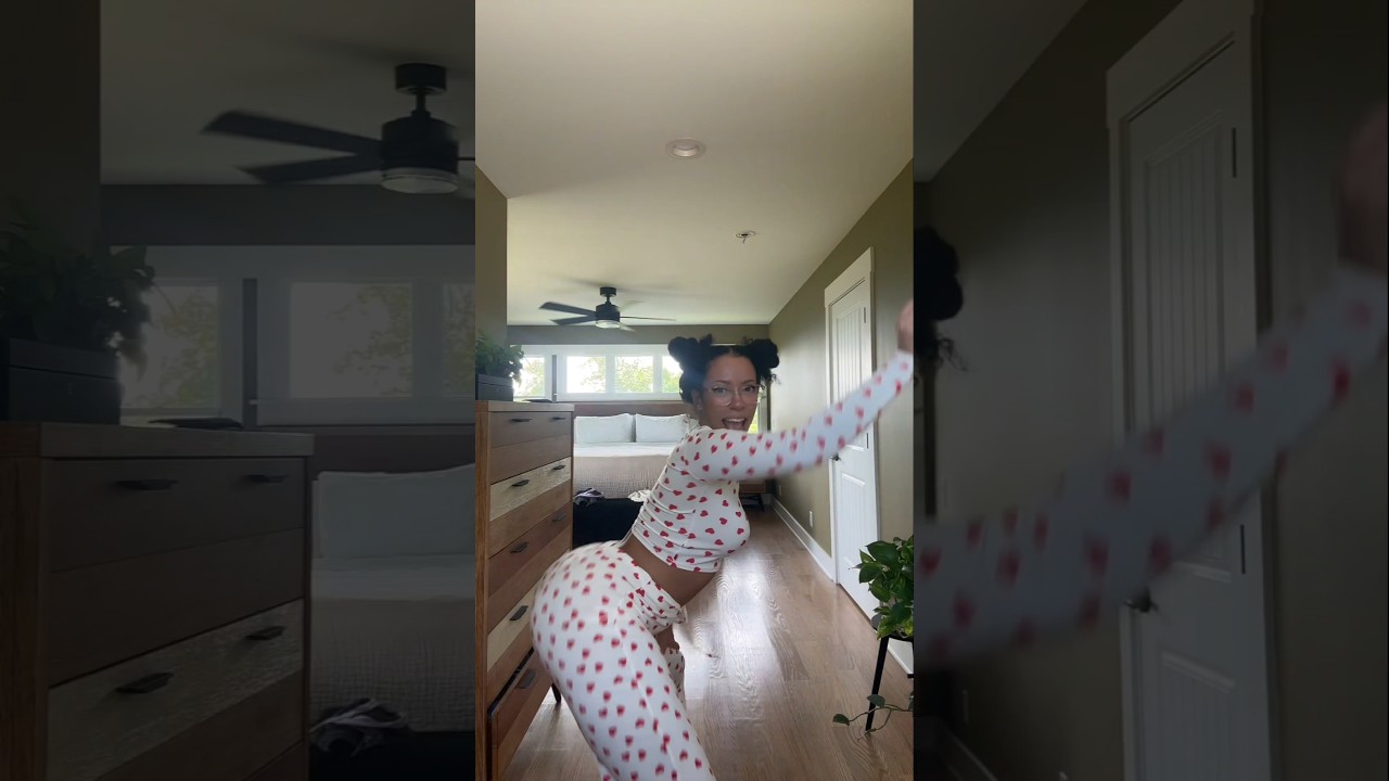 Smash or Pass - Its Lunar Liv - Doja Cat look alike