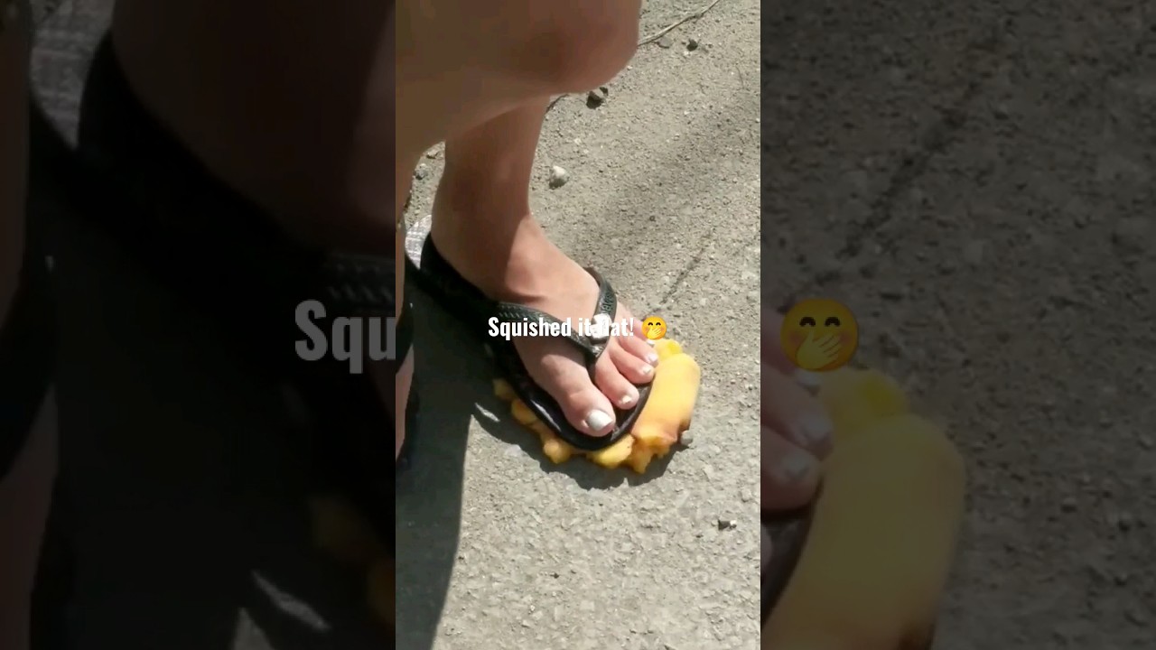Smashed a peach under my flipflops! #crushfetish