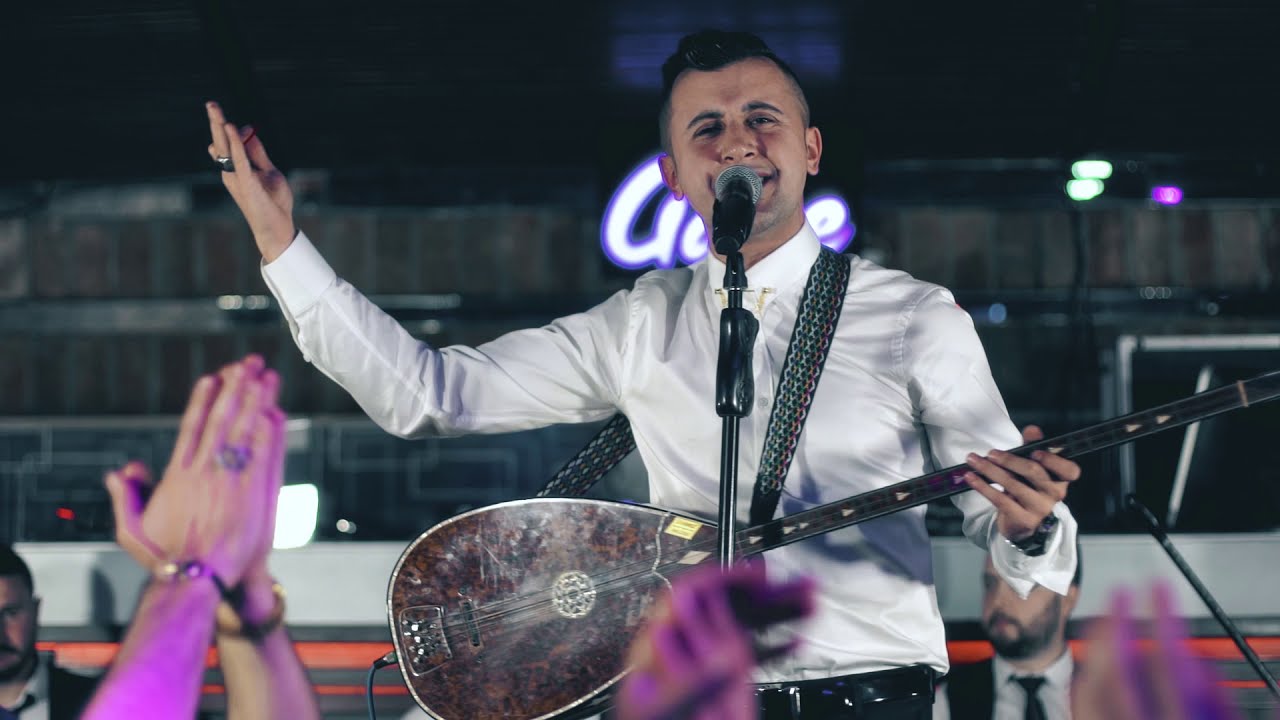 SİNAN AYDIN - SEVENLERE BU SON ŞARKI