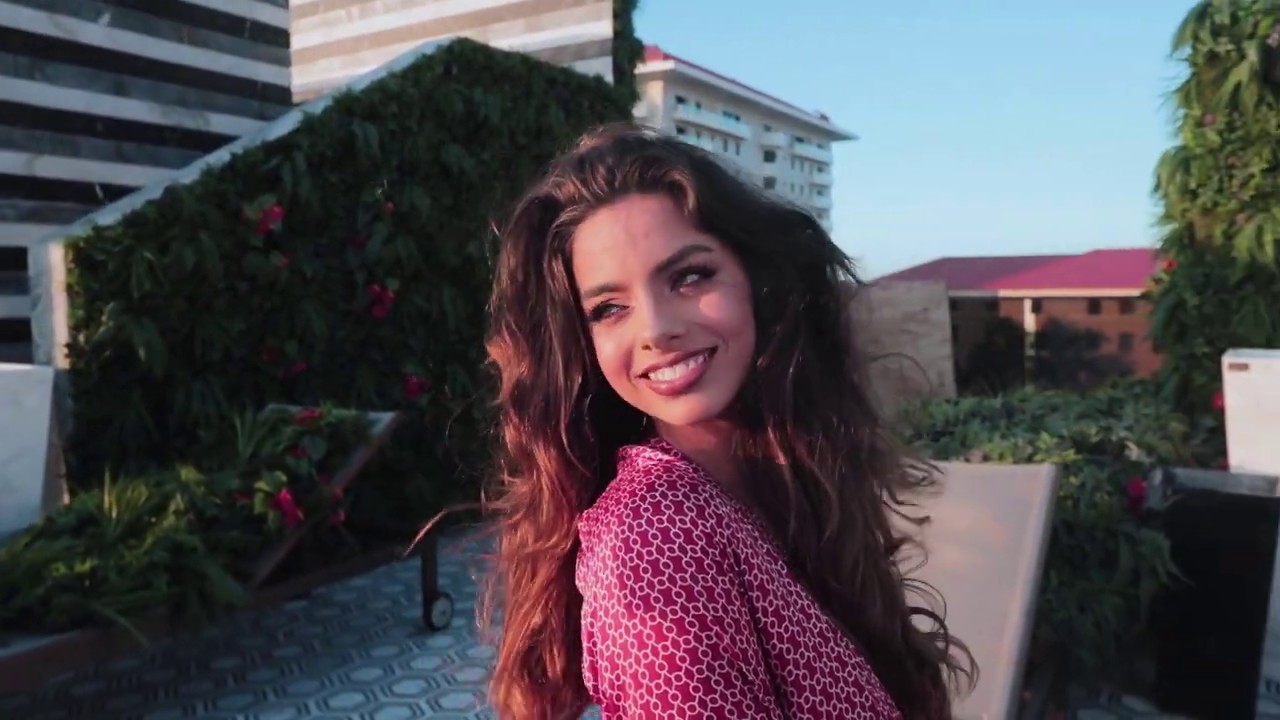 Sneak peek Fashion Editorial IN Puerto Rico Magazine y el nuevo O:LV Hotel con Priscilla Huggins.