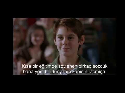 Sınıfın Önünde