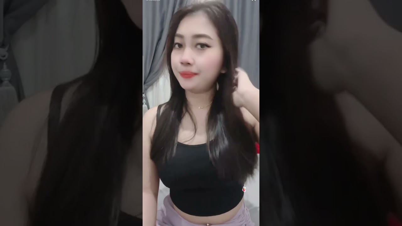 So attractive girl #Pretty girl 64 #cute #bigo #live