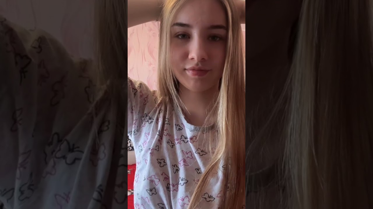 SofiaMaite  2083#broadcast  #stunning  #periscope  #stream #live #share # cute girl