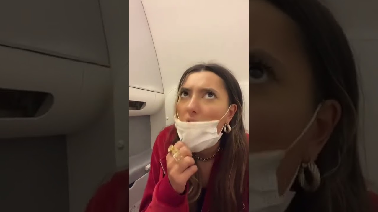 Someone’s watching me through a camera in the aeroplanes toilets..😨😩