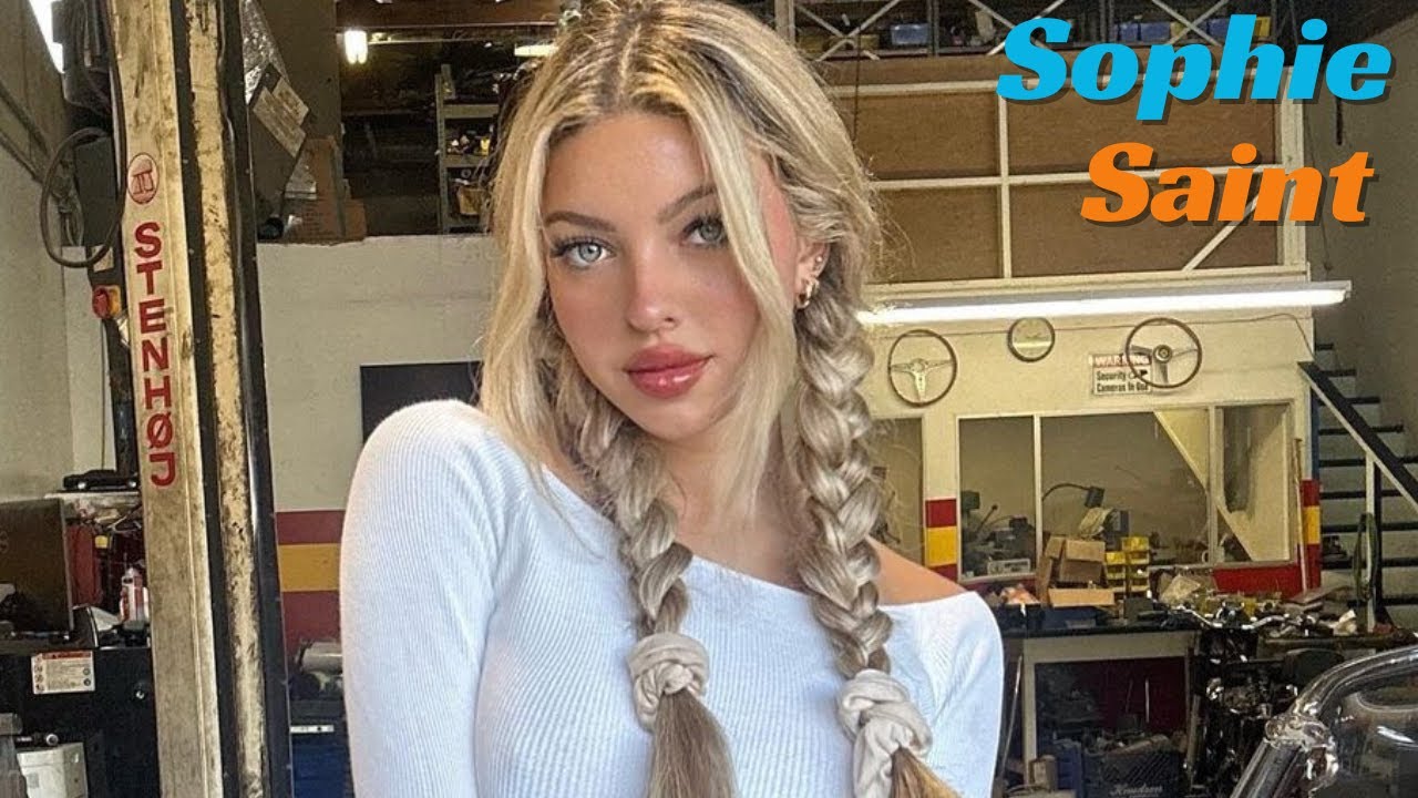 Sophie Saint | bikini photo | model | American model & Instagram Influencer Singer | - Bio & Info