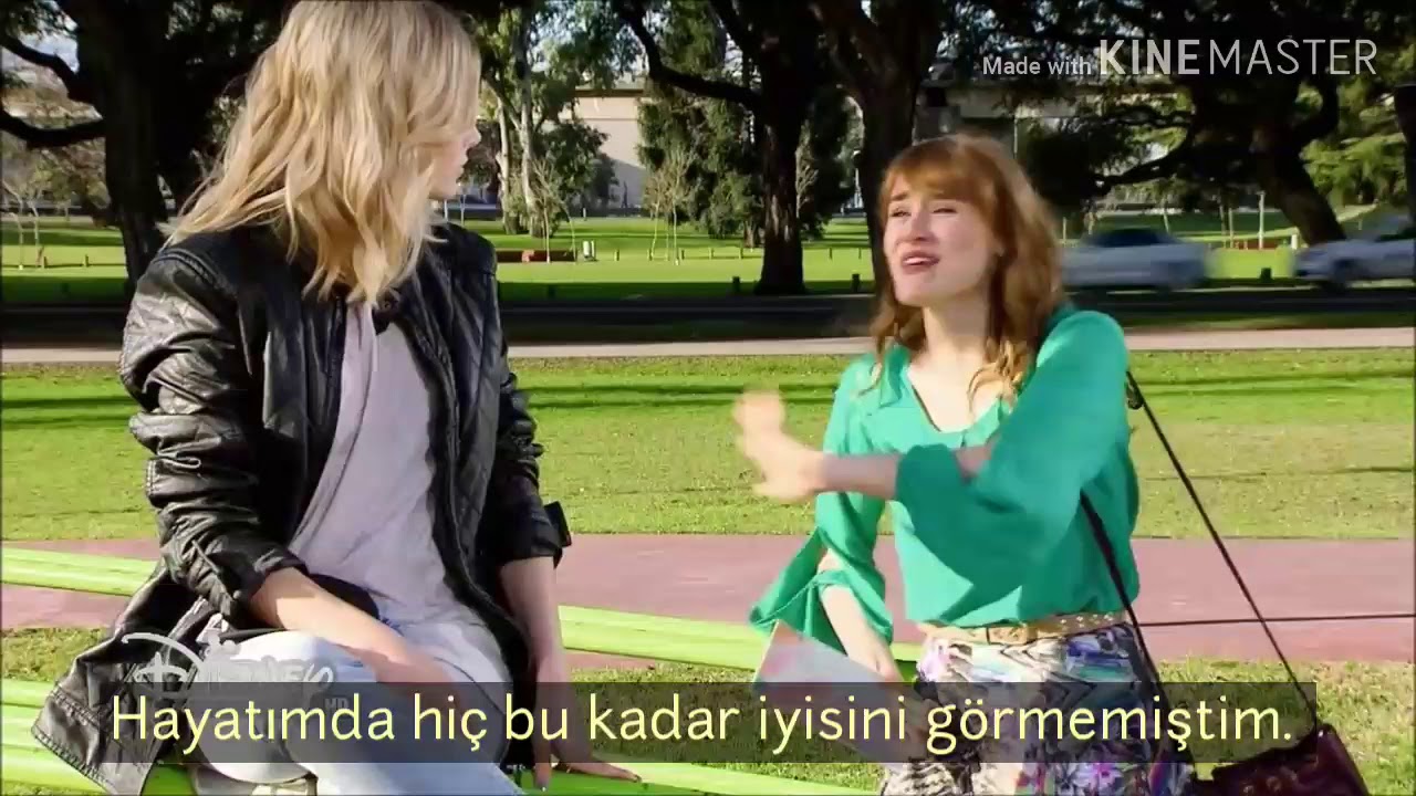Soy Luna | 2.Sezon 26.Bölüm | Mambar konuşuyor; Luna, Mambar'ın yaptığı videoyu görüyor - Türkce Alt