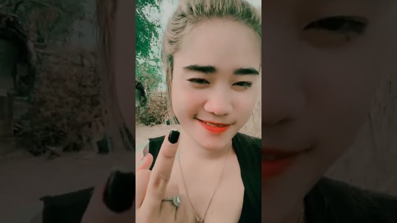 SREY NICH BEAUTIFUL GIRL​ IN CAMBODIA  #BLACK BIGO LIVE #332  06 04 2022