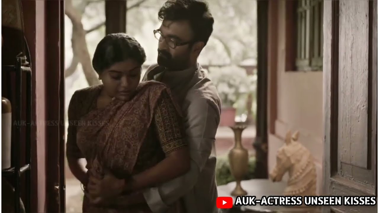 Sruthy jayan kiss | AUK