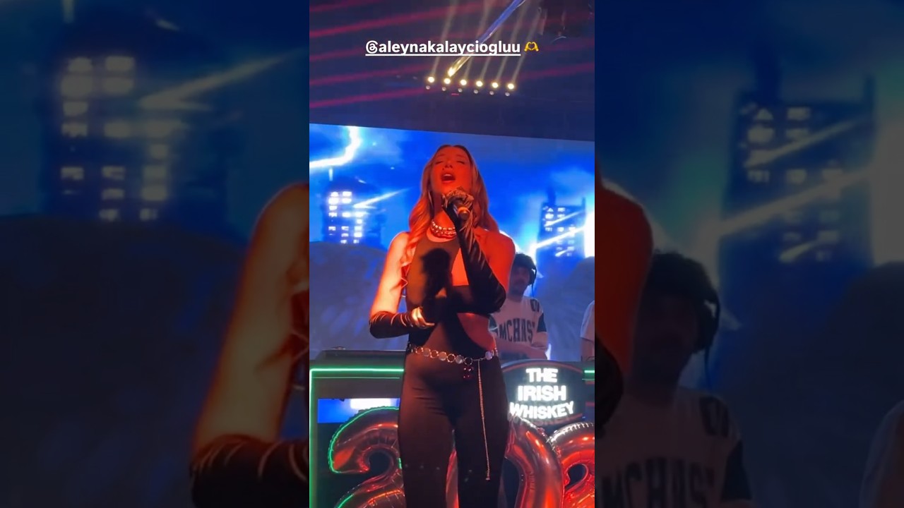 ıssız duvarlarda yankılar var kim bu reyhan cover , aleyna kalaycıoğlu #short