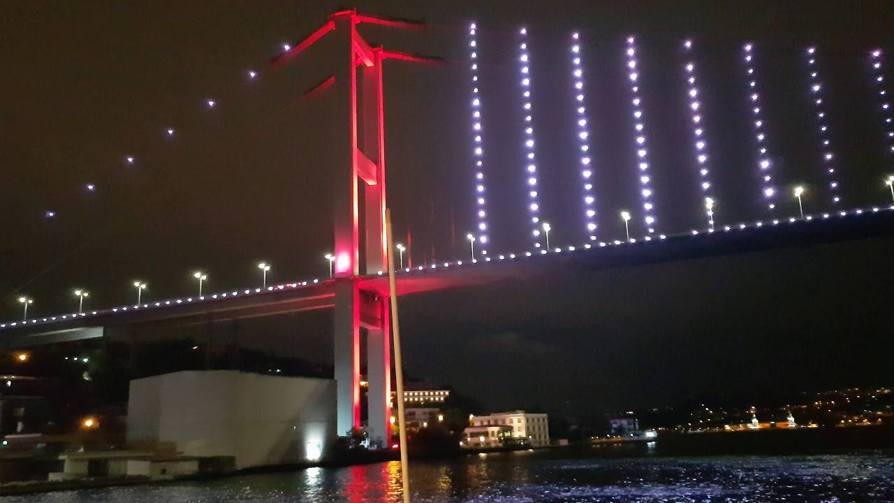 İstanbul gece boğaz turu , eşsiz manzara