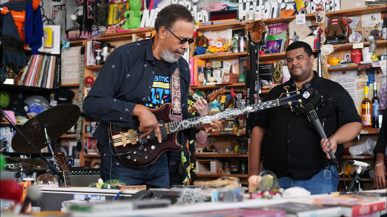 Stanley Clarke: Tiny Desk Concert