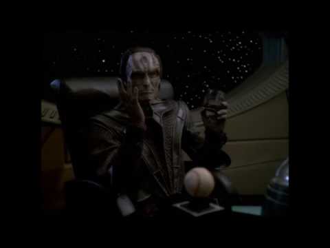 Star Trek: DS9 - Dukat schools Weyoun