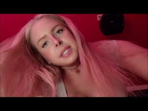 StepMom fart on you