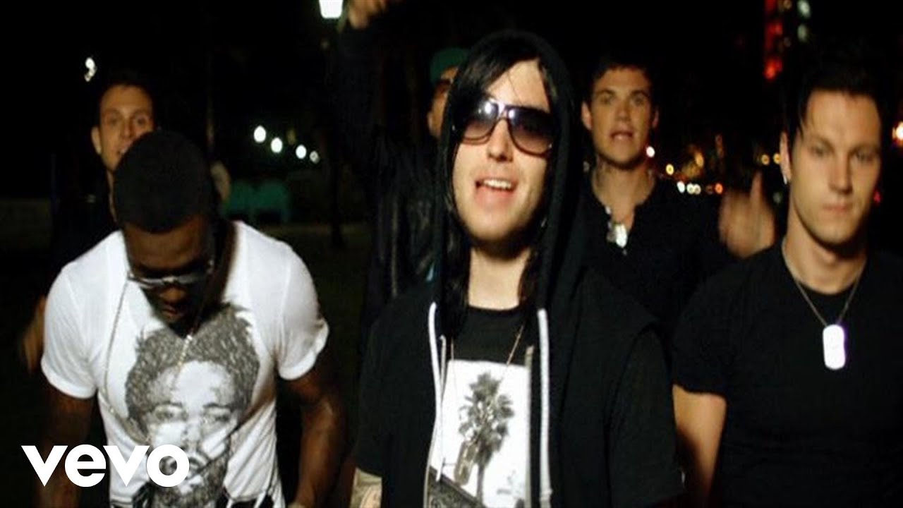 Stereos - Throw Ya Hands Up