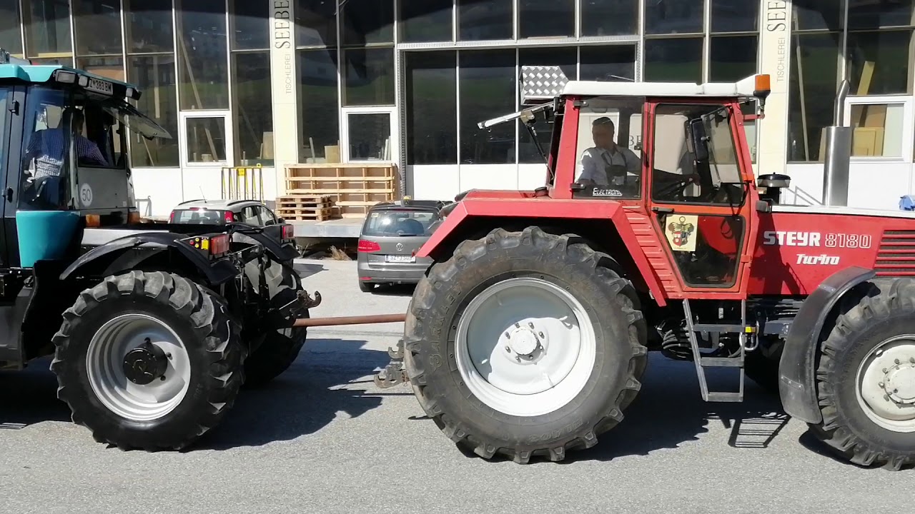 Steyr 8180 vs JCB Fastrac