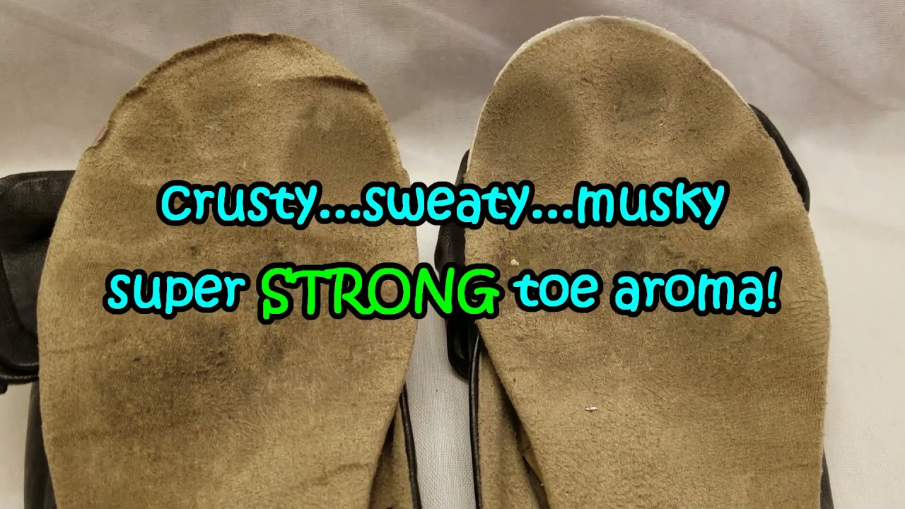 Stinky Flats Foot Imprints   OMG is that your FEET