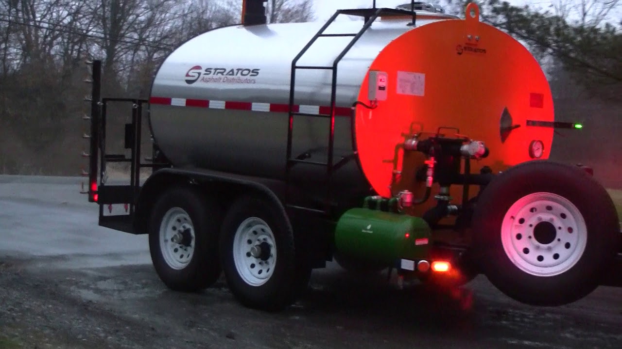 STRATOS DMT1000 Gallon Distributor, 518-218-7676 spraying 8' of 14'