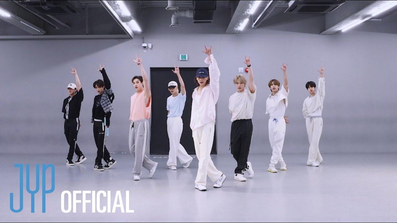 Stray Kids 