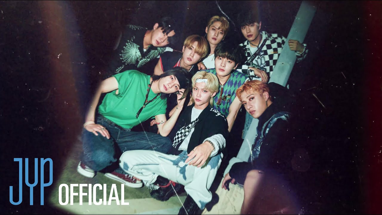 Stray Kids 