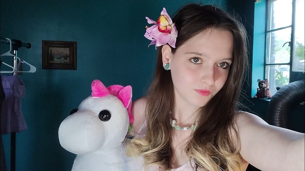 Styling cute clothes! (Some are interesting)