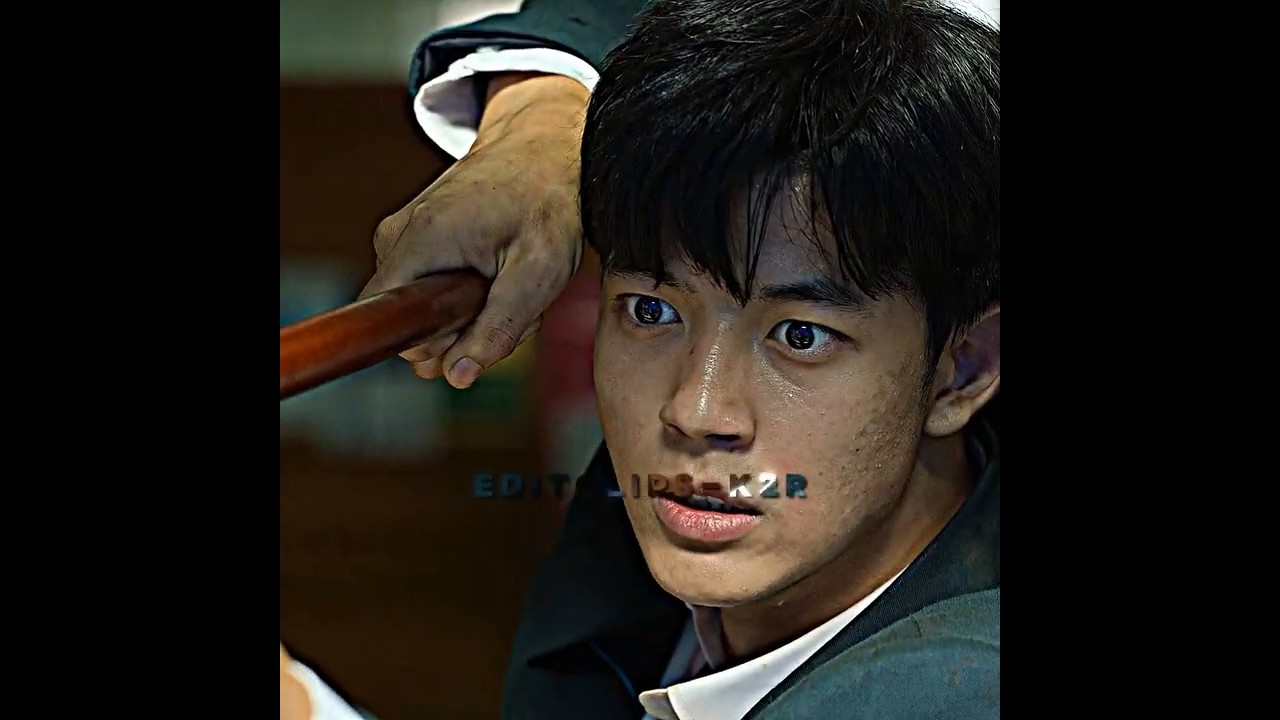 Su hyeok aura moment💀📈🎬All of us are dead #allofusaredead #kdrama #zombie #shorts