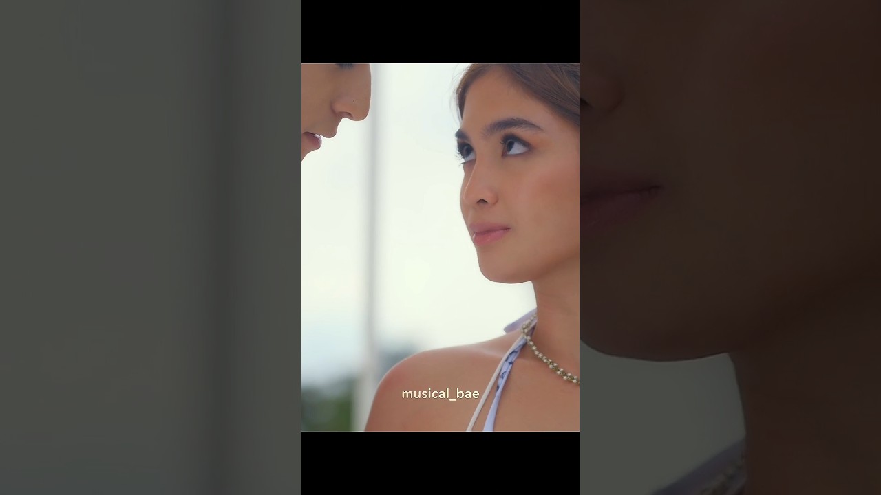 Such a gentleman😭🤌🏻😍🔥 The Rain in España #theraininespaña #viral #shorts #fyp #trending #reels#drama