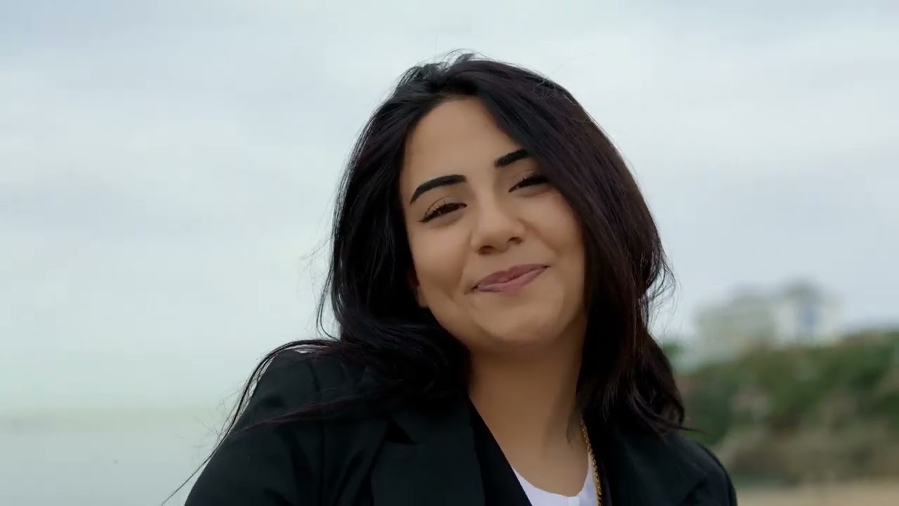 Sude Küleç- Ne Kaçarsın  Benden