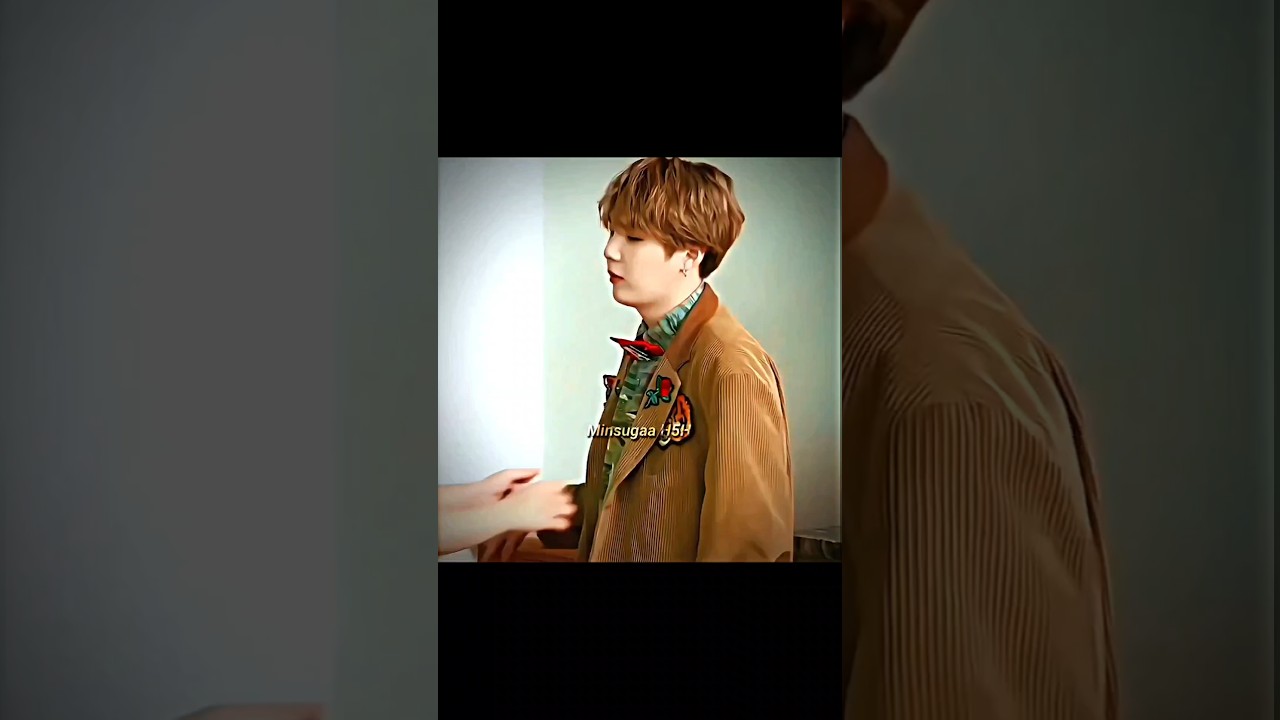 Suga just fixed Jimin's hair but 😭🥰 🤸 #suga #bts #jimin
