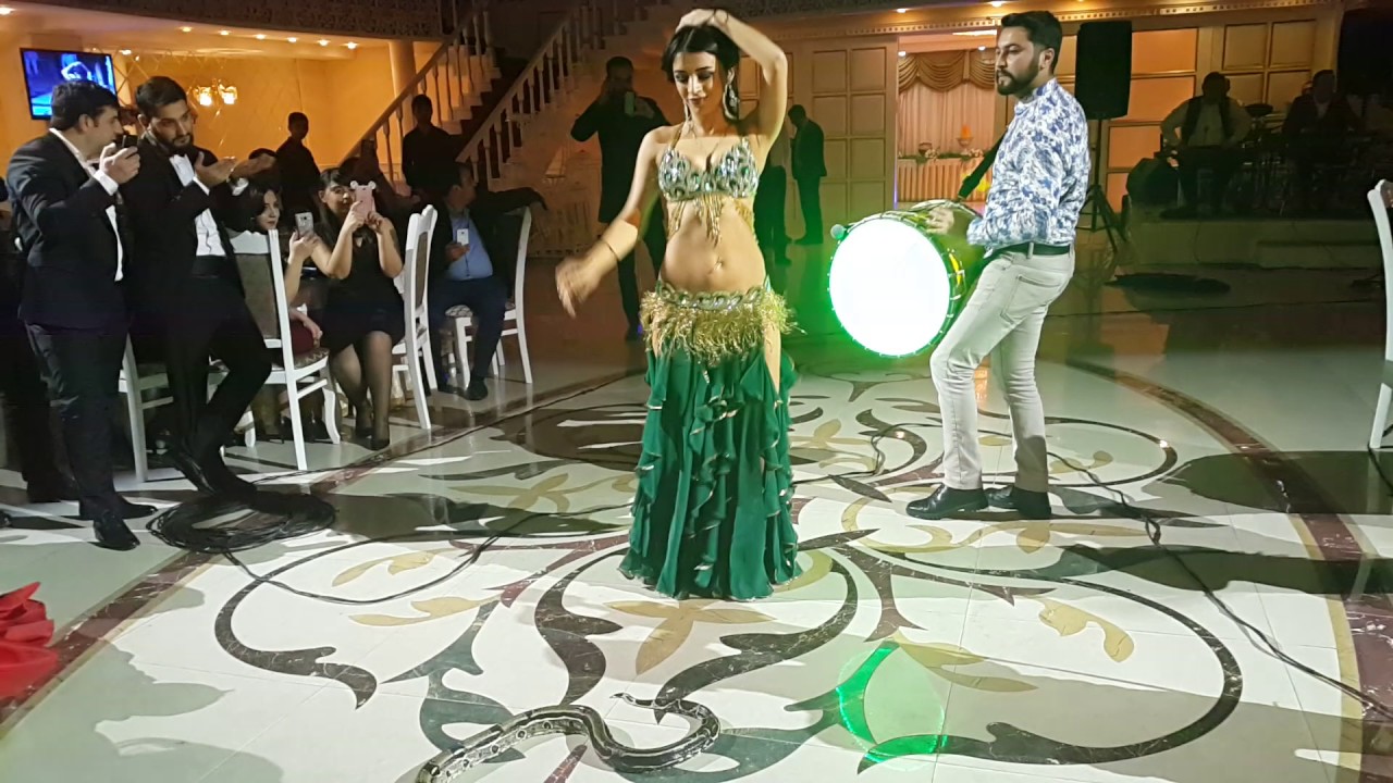 Super toy gobek reqsi Bakıda reqqase Renka Ekskluziv