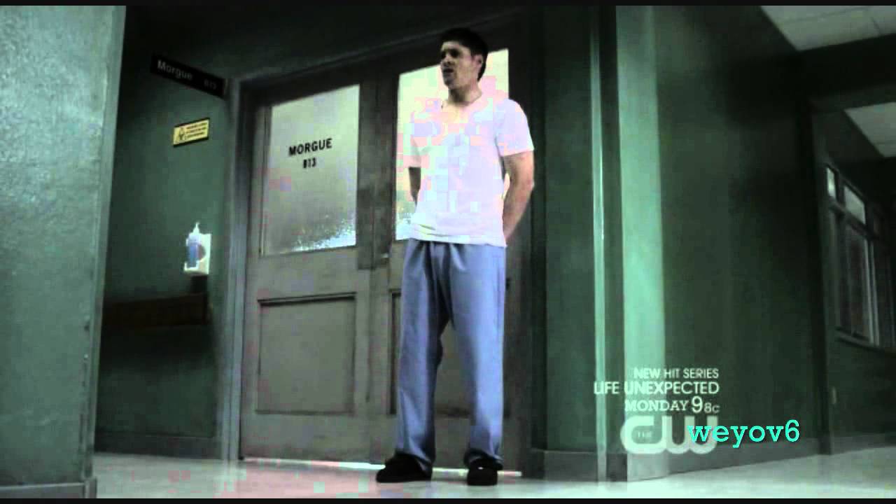 Supernatural - Dean Pulls His Pants Down (Pudding Scene)