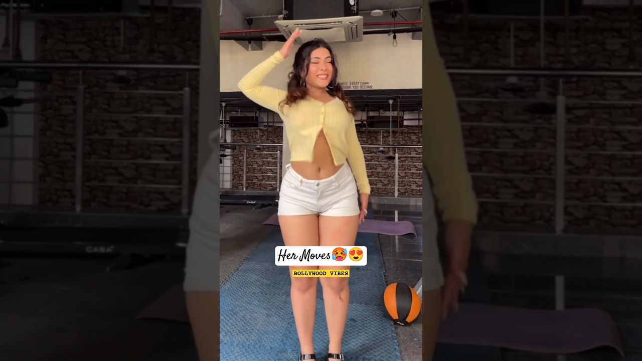 Suramya Pandiya😍 | Her Moves🥵 |