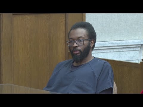 Suspended Cleveland police officer Alexander Sinclair pleads in shooting incident outside school