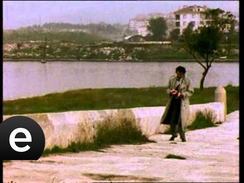 İsyanım Var (Müslüm Gürses) Official Music Video #isyanımvar #müslümgürses - Esen Müzik