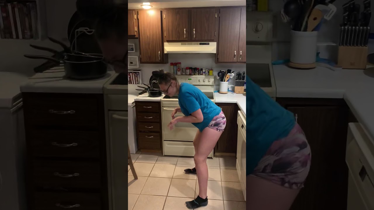 T REX twerk