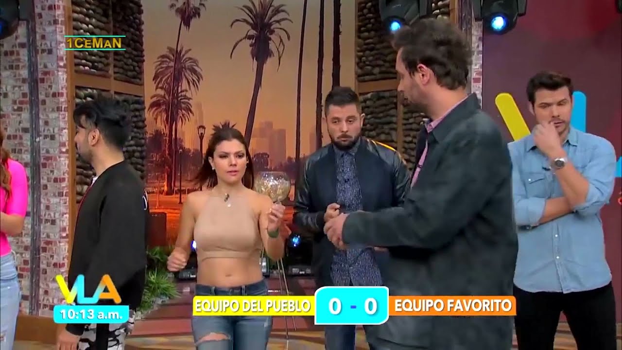 Tabata Jal Jeans y top cafe