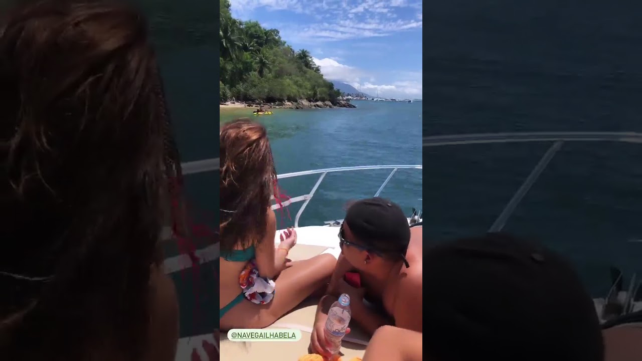 Taby na lancha em ilha bela☺