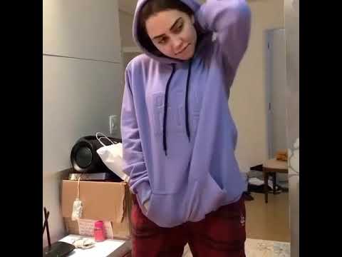Tainá costa seduz Lara Silva 😈