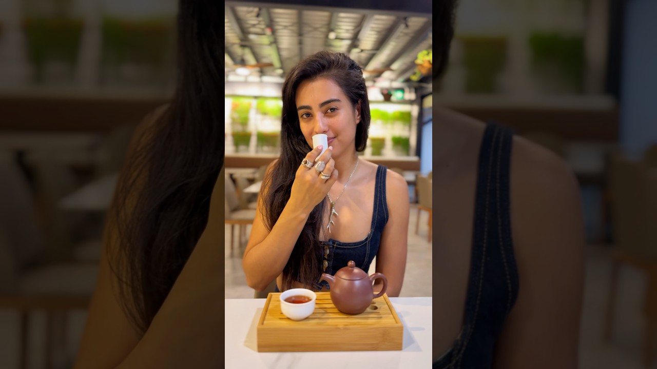 Taiwanese tea 🫖 #culture #kathimodel #katherinnerodriguez