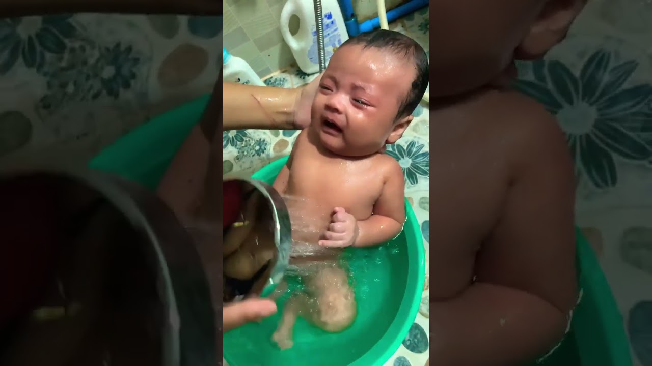 Taking a shower for little girls || cutie baby