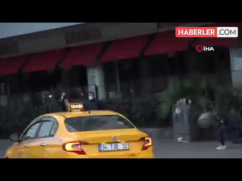 Taksim Meydanı'nda bayılma numarasıyla duygu sömürüsü kamerada