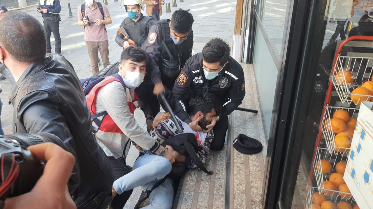 Taksim'e çıkmak isteyen gruplara gözaltı