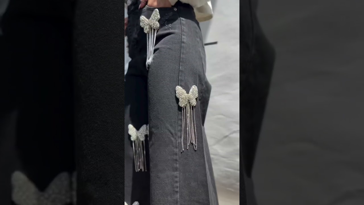 Taşlı aksesuarlı kot pantolon 👖 🌸🦋 #kot #jeans #azramoda