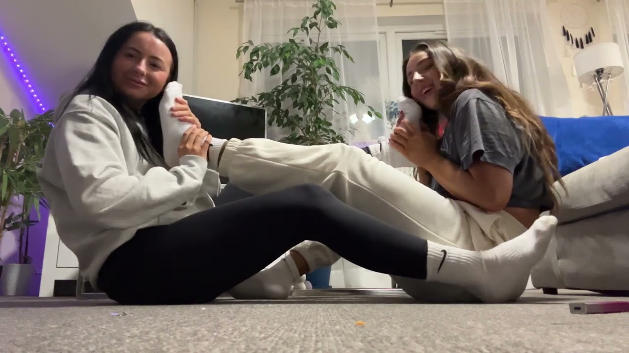 Talia & Tia - Tickling Each Other