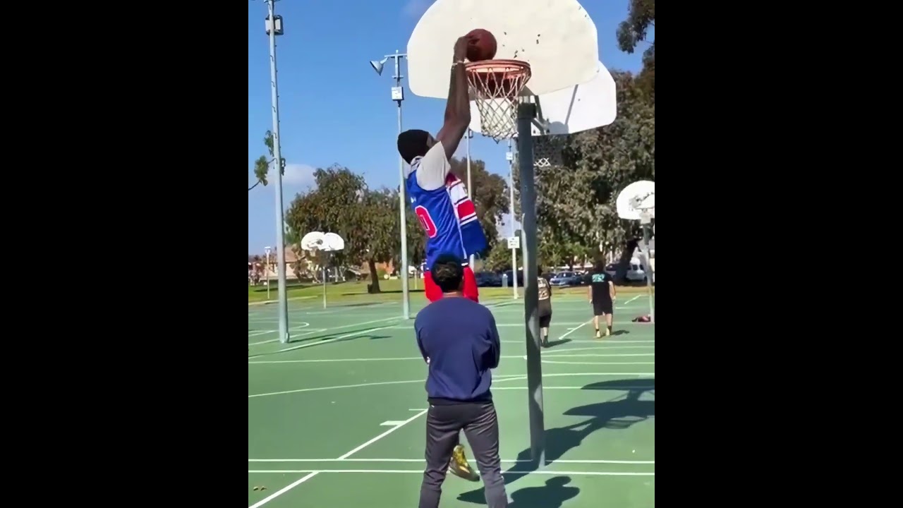 Tallest Basketball Players 😳