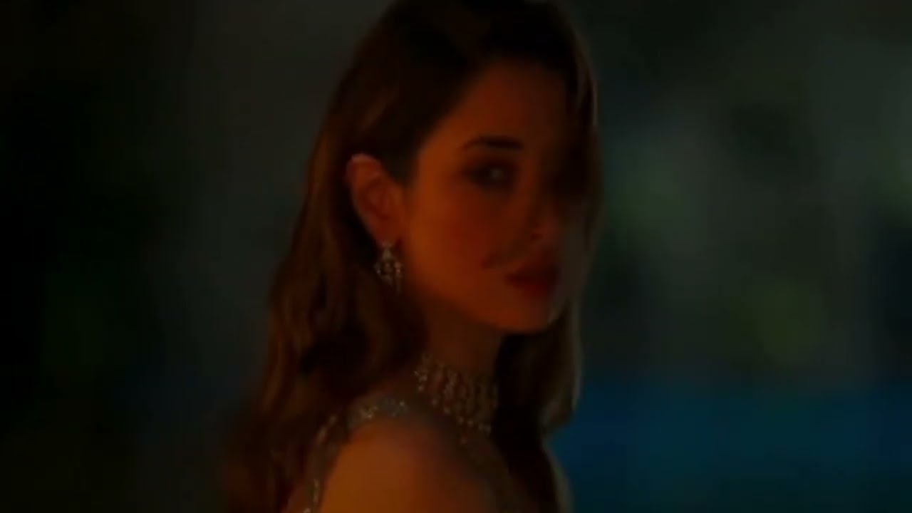 Tamanna Bhatia Bed Scene From Jee Karda 🍑