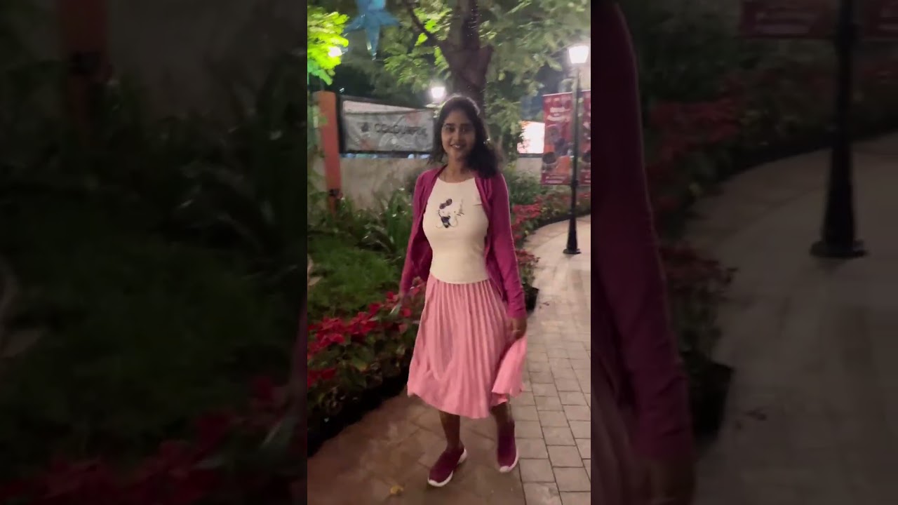 Tamil actress #saree #dress #telugu #cute #trending #viral #beautiful #tamil #hot #navel #aunty