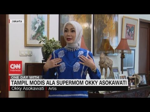 Tampil Modis Ala Supermom Okky Asokawati