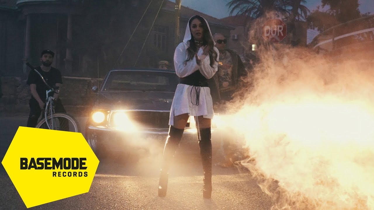 Tanerman & Eda Gören feat. Tankurt Manas - Uzay | Official Video