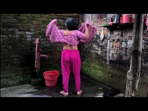 Tango Bhabhi Outdoor Bath _ Periscope Angels _ tango live