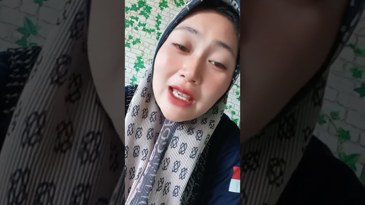 Tante Cantik